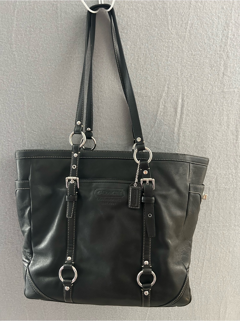 Vintage Y2K Coach Black Leather Shoulder Tote with Silver Hardware